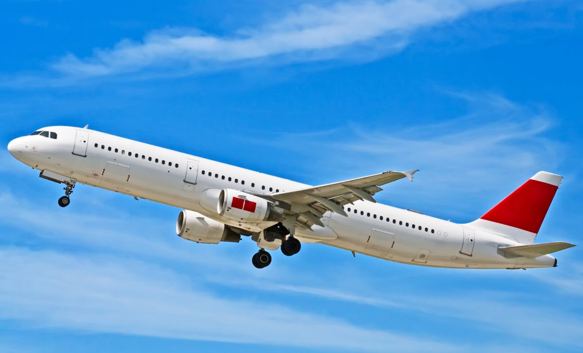 Pungutan SAF ala Singapura Belum Tepat Diterapkan di Indonesia Duasatupluscom Pungutan SAF ala Singapura Belum Tepat Diterapkan di Indonesia